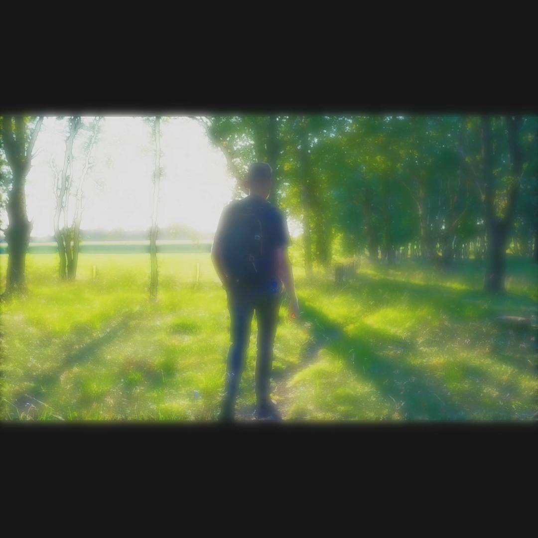 Viral Glow filter preview showing a soft, bright aesthetic for lifestyle videos